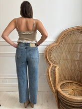 Carica l&#39;immagine nel visualizzatore di Gallery, Isabelle Blanche - Denim mom fit

