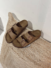 Carica l&#39;immagine nel visualizzatore di Gallery, Birkenstock - Arizona Pelle oliata nocciola
